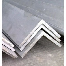 Уголок нержавеющий зеркальный равнополочный г/к AISI 314 10х10х2 мм